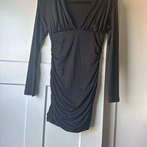 Elegant Black Long Sleeve Dress